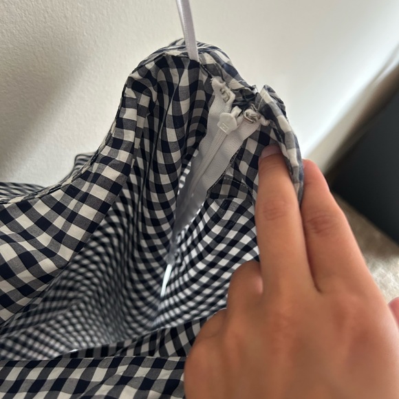 GINGHAM ONE-SHOULDER TOP - Picture 3 of 3